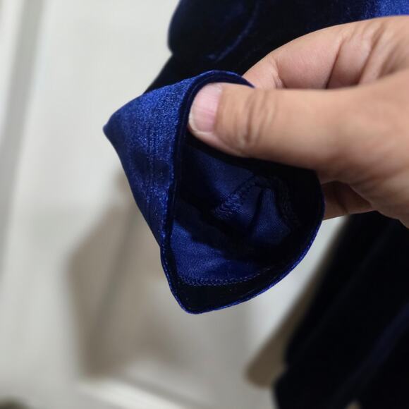 Chico’s Velvet Top Size 3 XL Navy Blue Long Sleeve Blouse - Picture 8 of 10